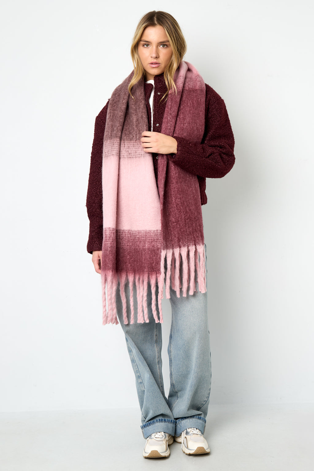 Chic Winter Scarf for Women - Soft, Stylish, and Warm