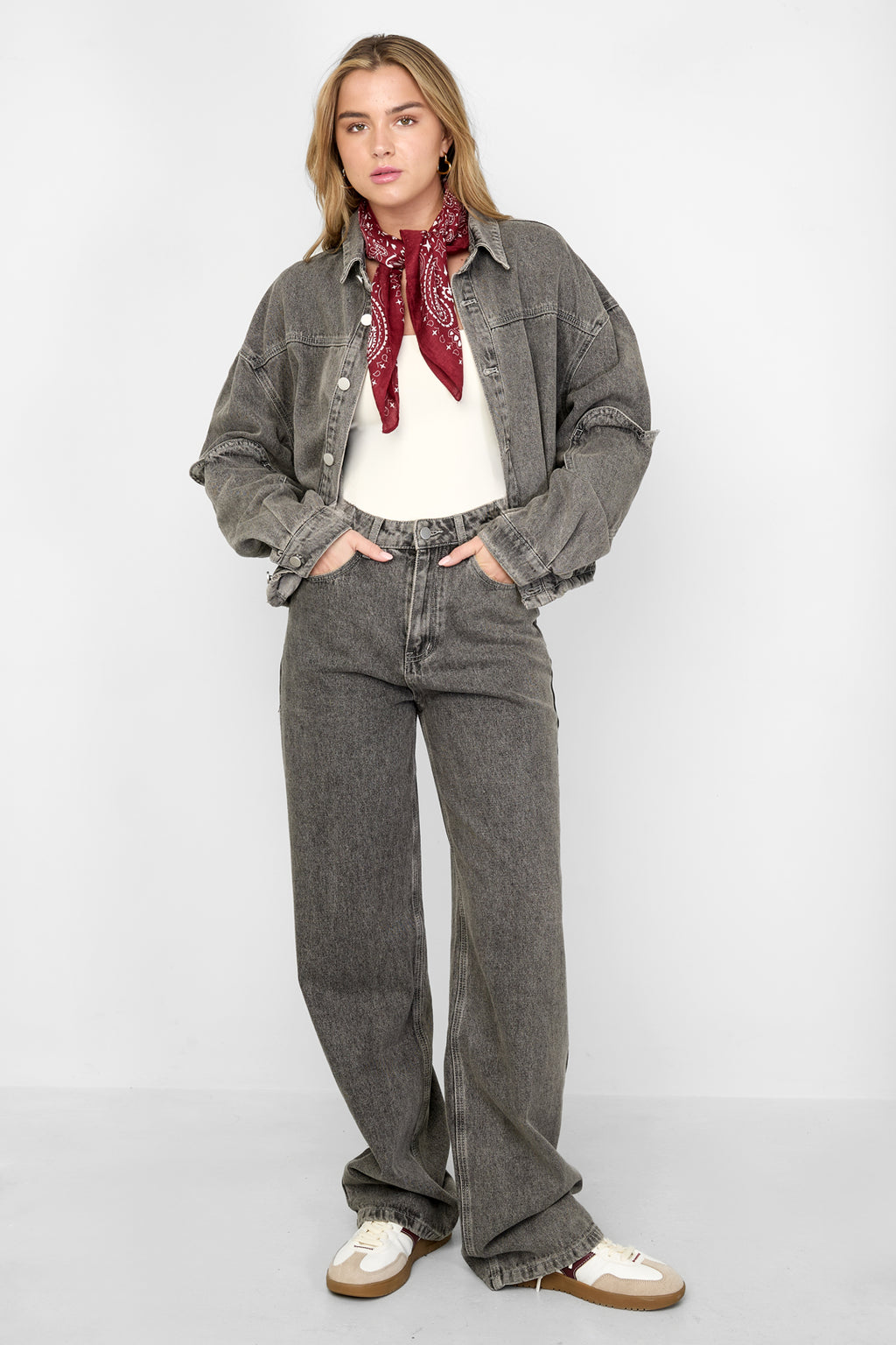 Gimme Casual Heart Straight Denim Pants