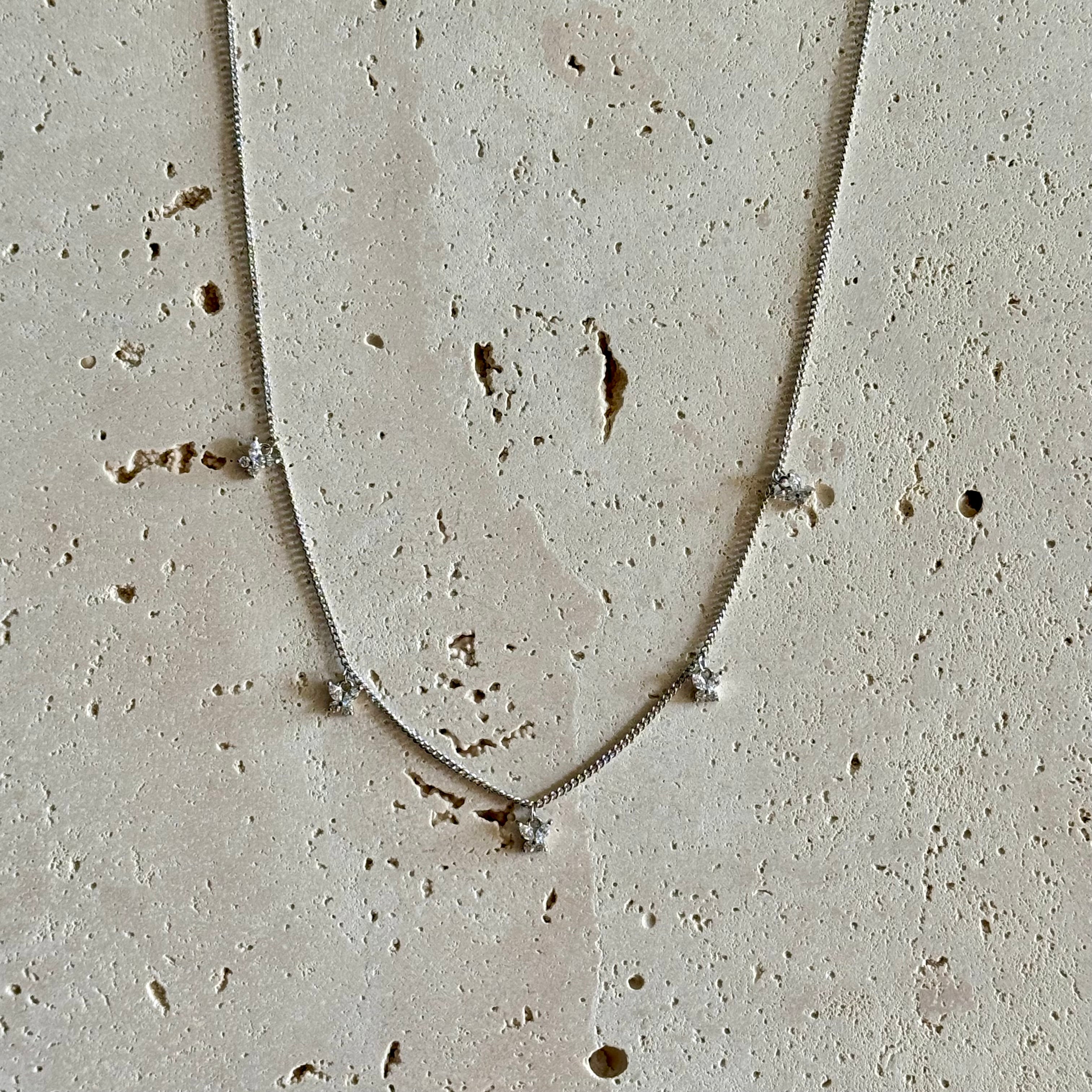 Vlindercharm ketting