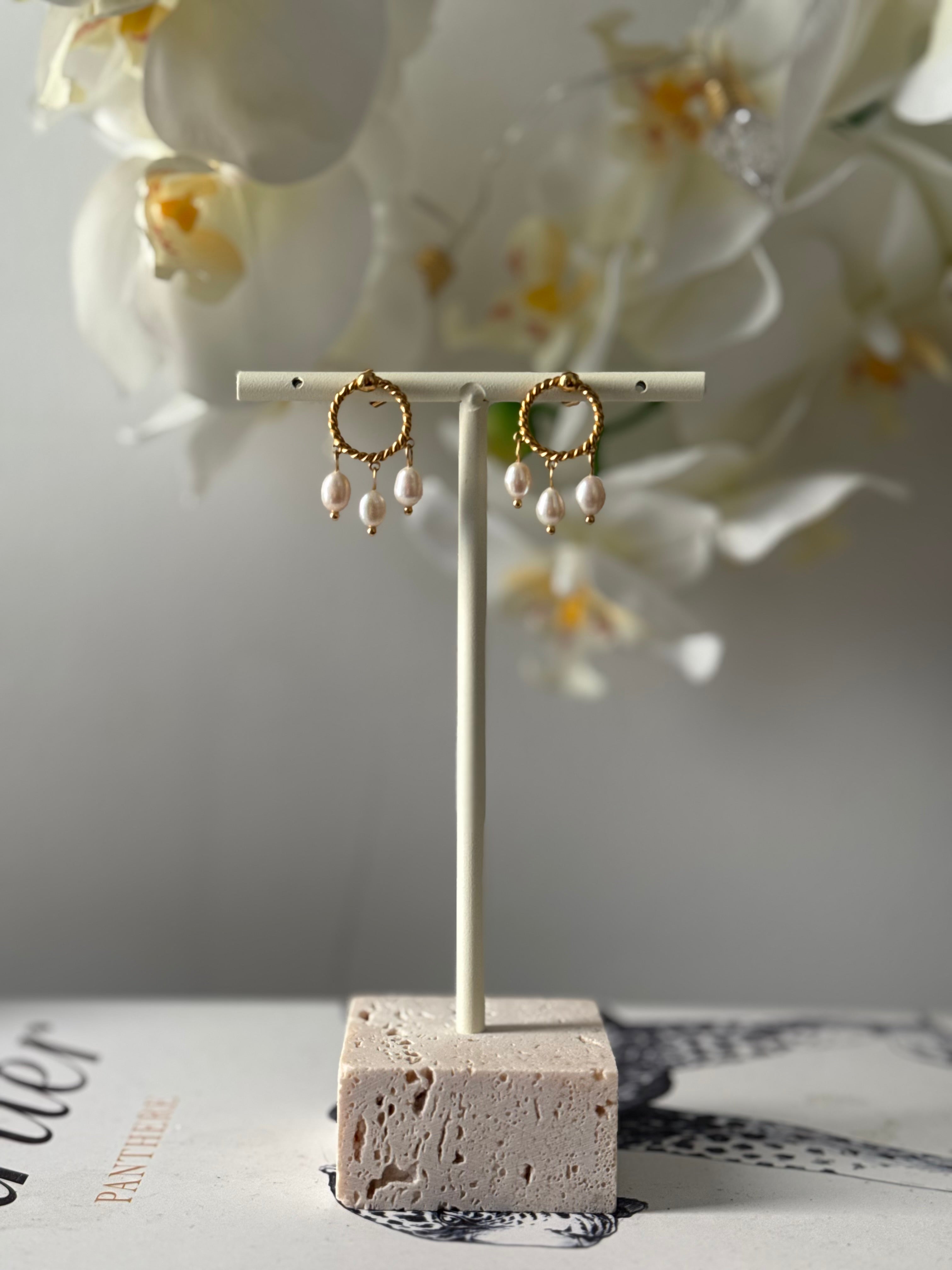 Élise pearl oorbellen