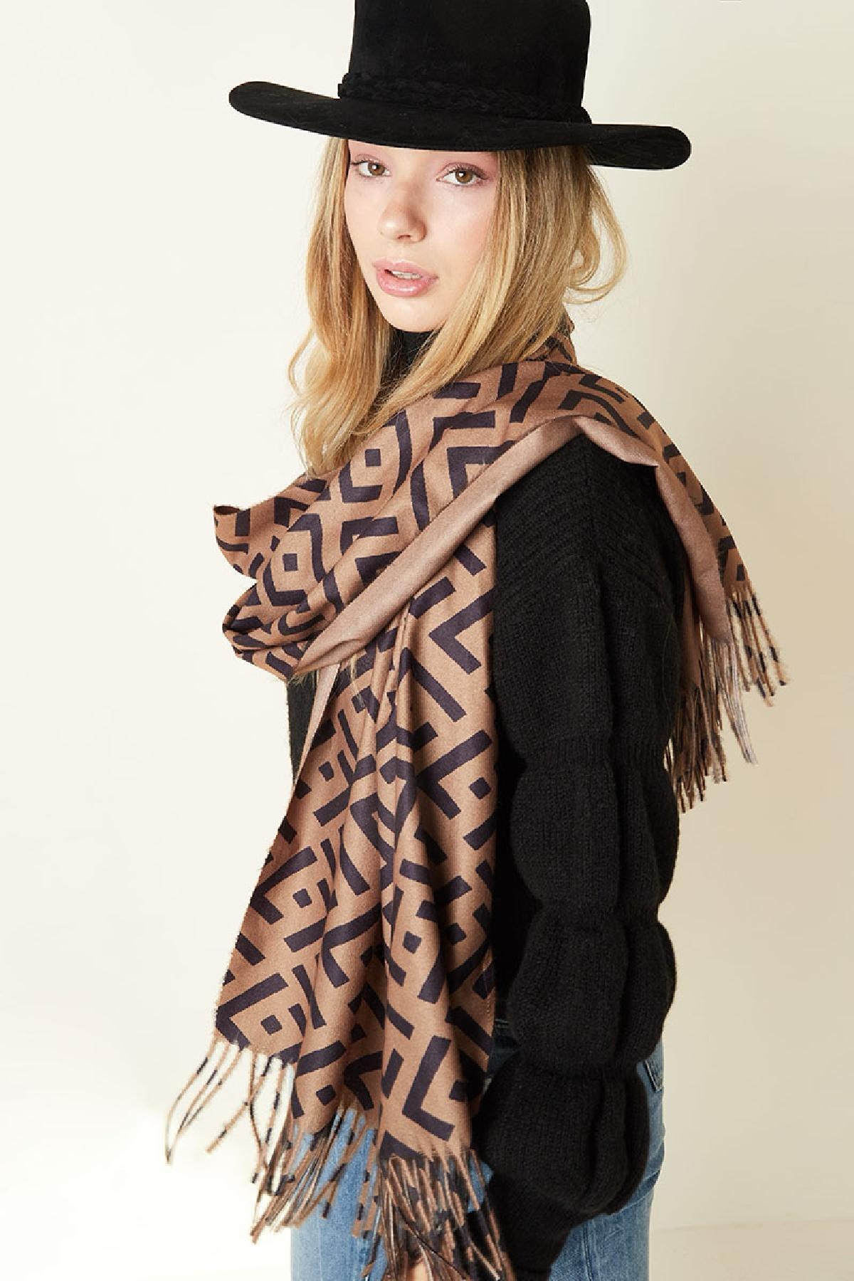 Gris Élégance tussen sjaal